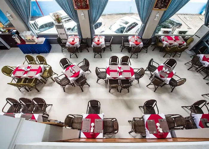 Diamond Crown Hotel