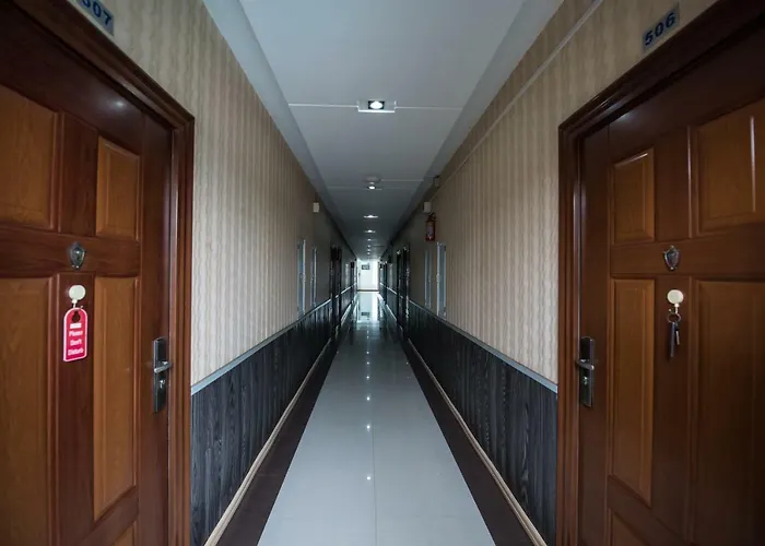 Diamond Crown Hotel